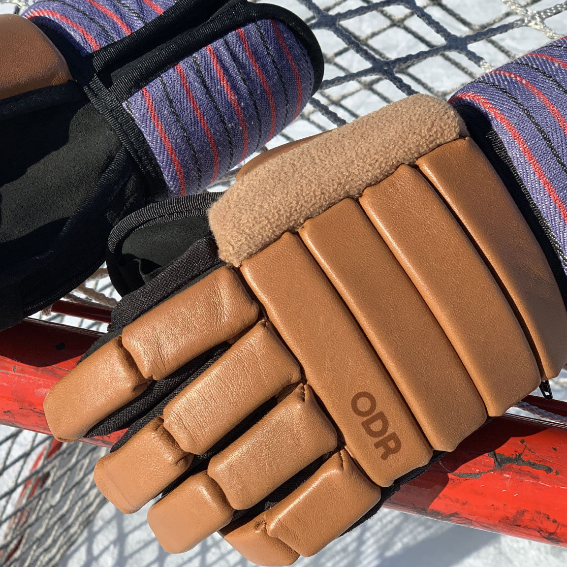 Leather hockey gloves online